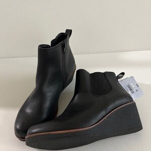Aerosoles Wedge Boots Black   8W